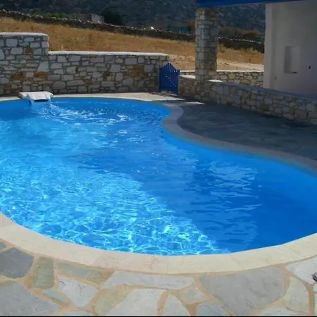Effie Villa *